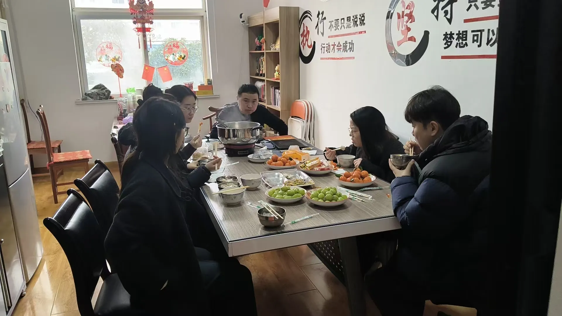 Haozhifeng kompanijos žibintų festivalio šventė